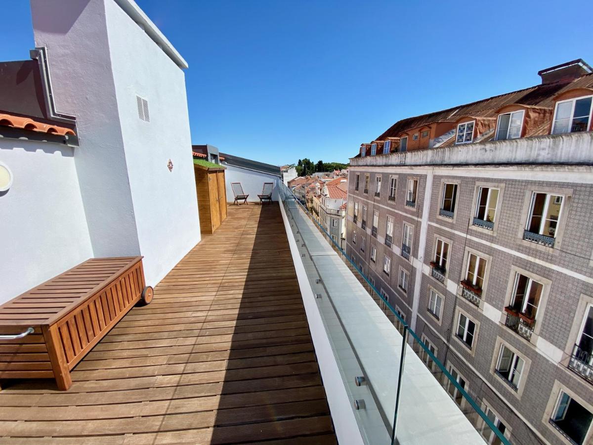 Apartment Unique By Myplaceforyou, In The Center Of With Views Over The And The Tagus River *