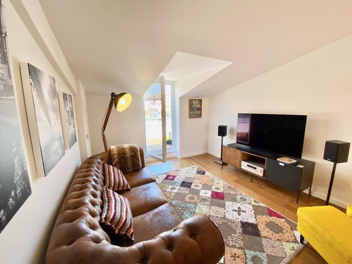 Unique By Myplaceforyou, In The Center Of With Views Over The And The Tagus River Apartment