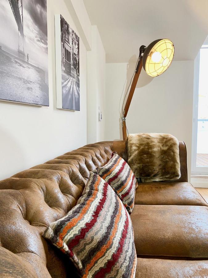 Unique By Myplaceforyou, In The Center Of With Views Over The And The Tagus River Apartment Lissabon
